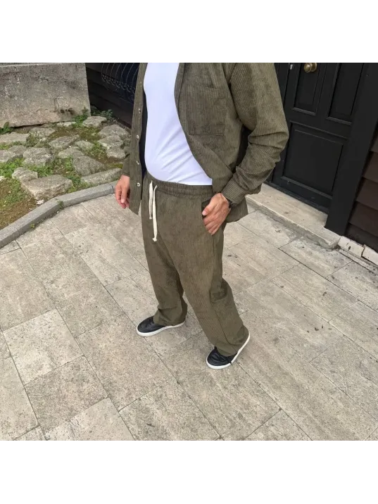 Erkek Fitilli Kadife Cepli Buggy Pantolon Oversize Rahat Kalıp - Haki Erkek Fitilli Kadife Cepli Buggy Pantolon Oversize Rahat Kalıp - Haki