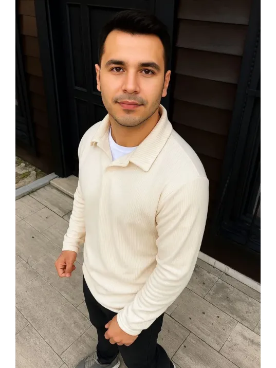 Erkek Fitilli Polar Sweatshirt – Düğmesiz Polo Yaka, Oversize Rahat Kalıp, Kalın Polar Kumaş, Kışlık ve Baharlık Şık Günlük Üst - Beyaz