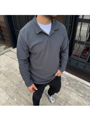 Erkek Fitilli Polar Sweatshirt – Düğmesiz Polo Yaka, Oversize Rahat Kalıp, Kalın Polar Kumaş, Kışlık ve Baharlık Şık Günlük Üst - Füme