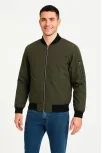 Erkek Bomber Mont Ceket – Fermuarlı, Kapitone İçi Astarlı, Su İtici Kumaş, Regular Fit, Uzun Kollu, Yandan Cepli, Bahar & Kış Rahat Günlük Stil - Haki