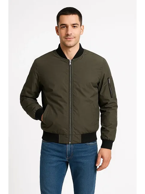 Erkek Bomber Mont Ceket – Fermuarlı, Kapitone İçi Astarlı, Su İtici Kumaş, Regular Fit, Uzun Kollu, Yandan Cepli, Bahar & Kış Rahat Günlük Stil - Haki