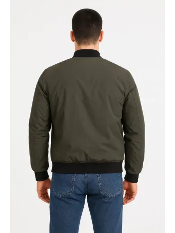 Erkek Bomber Mont Ceket – Fermuarlı, Kapitone İçi Astarlı, Su İtici Kumaş, Regular Fit, Uzun Kollu, Yandan Cepli, Bahar & Kış Rahat Günlük Stil - Haki Erkek Bomber Mont Ceket – Fermuarlı, Kapitone İçi Astarlı, Su İtici Kumaş, Regular Fit, Uzun Kollu, Yandan Cepli, Bahar & Kış Rahat Günlük Stil - Haki