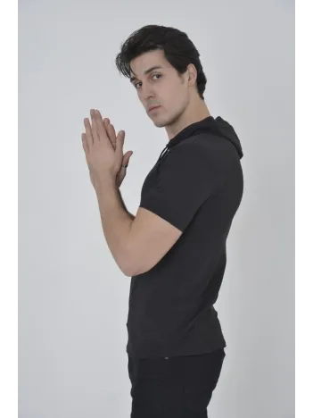 Erkek Kapşonlu Slim Fit T-shirt - Siyah