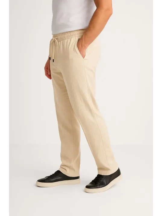 Erkek Keten Pantolon – Cepli, Beli Lastikli ve Bağcıklı, Nefes Alan Rahat Kalıp, Yazlık ve Baharlık Günlük Giyim, Şık & Konforlu Boru Paça Model - Bej Erkek Keten Pantolon – Cepli, Beli Lastikli ve Bağcıklı, Nefes Alan Rahat Kalıp, Yazlık ve Baharlık Günlük Giyim, Şık & Konforlu Boru Paça Model - Bej