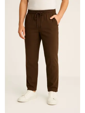 Erkek Keten Pantolon – Cepli, Beli Lastikli ve Bağcıklı, Nefes Alan Rahat Kalıp, Yazlık ve Baharlık Günlük Giyim, Şık & Konforlu Boru Paça Model - Kahverengi Erkek Keten Pantolon – Cepli, Beli Lastikli ve Bağcıklı, Nefes Alan Rahat Kalıp, Yazlık ve Baharlık Günlük Giyim, Şık & Konforlu Boru Paça Model - Kahverengi