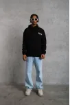 Erkek Oversize Üç İplik Kapüşonlu Sweat – Siyah Kol Ve Etek Ribana Detaylı, Ön Ve Sırt Baskılı, Kanguru Cepli Rahat Kalıp Model