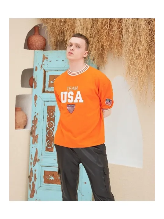 Erkek Nakış İşlemeli Ribanalı Oversize T-shirt - Turuncu Erkek Nakış İşlemeli Ribanalı Oversize T-shirt - Turuncu