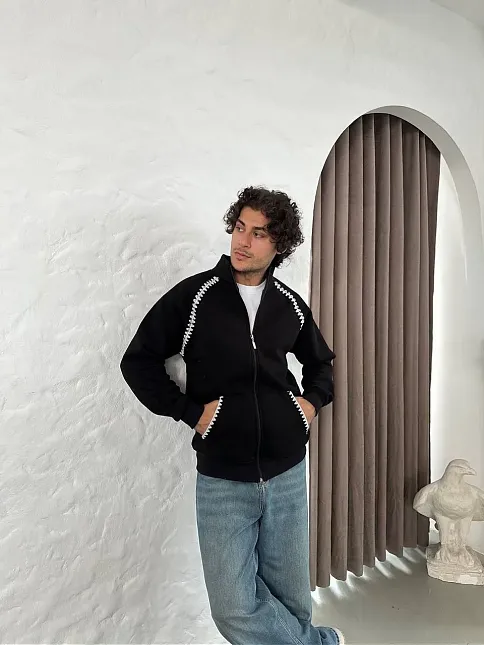 Erkek Oversize Dik Yaka Fermuarlı Sweatshirt - Zincir Nakışli Kanguru Cepli - Siyah