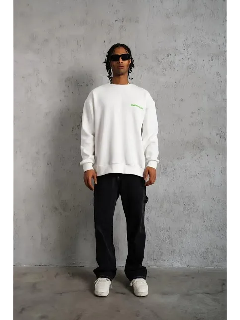 Erkek Oversize Sweatshirt – Beyaz Renk | Ön Ve Sırt Baskılı, Üç İplik İçi Pamuklu Kumaş, Rahat Kalıp, Ribanalı Kışlık Sweat | Winagain Polizei Serisi - Beyaz