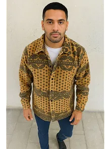 Erkek Polar Fermuarlı Sweatshirt – Kapüşonsuz, Cepli, Yumuşak Dokulu, Oversize Rahat Kalıp, Kışlık Sıcak Tutan Fermuarlı Üst - Sarı