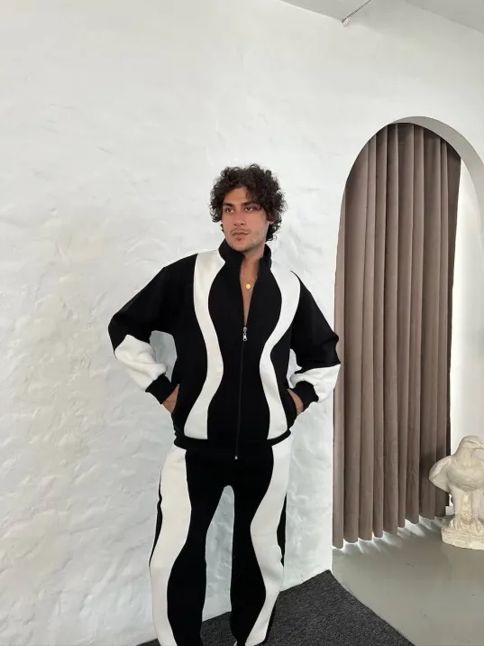 Erkek Premium Parçalı Eşofman Takım - Dik Yaka Fermuarlı Sweatshirt, - Siyah Erkek Premium Parçalı Eşofman Takım - Dik Yaka Fermuarlı Sweatshirt, - Siyah