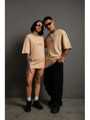 Erkek Oversize Tişört – Beyaz 24/1 Penye Kumaş, Bisiklet Yaka, Ön & Arka Baskılı, Streetwear Tarzı Rahat Büyük Kalıp T-Shirt - Bej