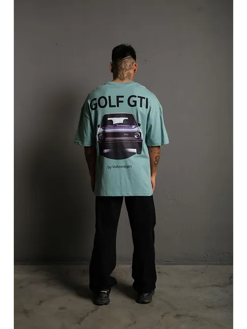 Erkek Oversize Baskılı Tişört – Golf Gtı Retro Araba Desenli, Ön & Arka Dijital Baskı, Sokak Modası Stil - Mint Yeşili