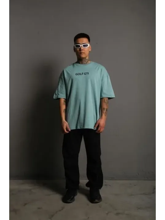 Erkek Oversize Baskılı Tişört – Golf GTI Retro Araba Desenli, Ön & Arka Dijital Baskı, Sokak Modası Stil - Mint Yeşili