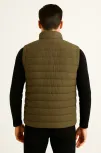Erkek Şişme Fermuarlı Yelek Su İtici Kapitone Astarlı Kumaş Cepli Hafif Kışlık Spor Rahat Kalıp - Haki Erkek Şişme Fermuarlı Yelek Su İtici Kapitone Astarlı Kumaş Cepli Hafif Kışlık Spor Rahat Kalıp - Haki