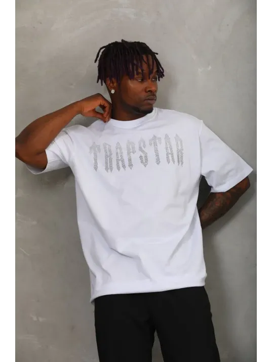 Unisex Oversize Taşlı Bisiklet Yaka T-Shirt - Beyaz Unisex Oversize Taşlı Bisiklet Yaka T-Shirt - Beyaz