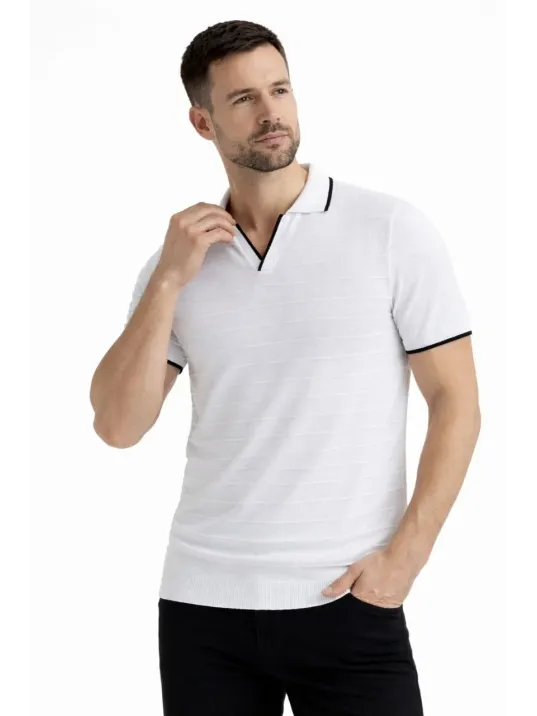 Erkek Triko Kumaş Yakalı Düğmesiz Açık Yaka Fitilli Kısa Kollu Regular Fit Tişört T-shirt - Beyaz