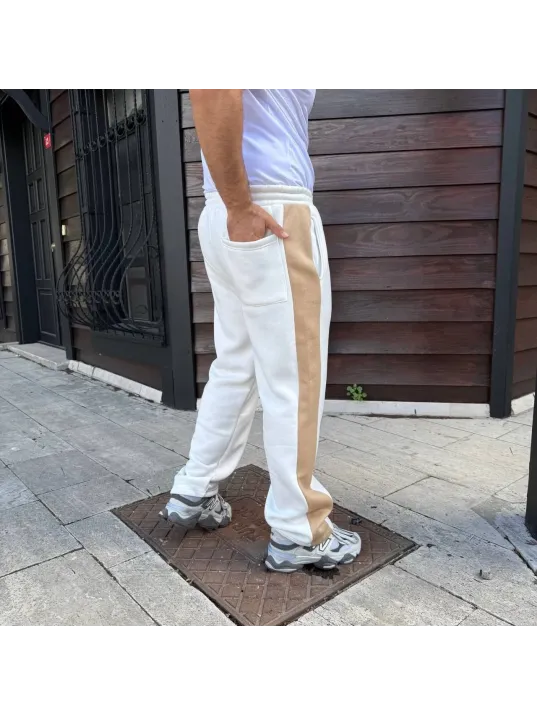 Erkek Üç İplik Kışlık Pamuklu Yandan Garneli Kalın Bej Şeritli Cepli Eşofman Altı - Beyaz Erkek Üç İplik Kışlık Pamuklu Yandan Garneli Kalın Bej Şeritli Cepli Eşofman Altı - Beyaz