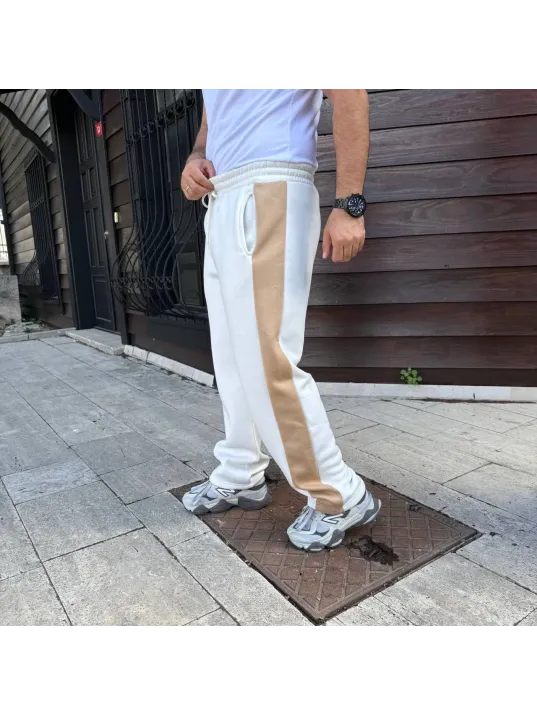 Erkek Üç İplik Kışlık Pamuklu Yandan Garneli Kalın Bej Şeritli Cepli Eşofman Altı - Beyaz Erkek Üç İplik Kışlık Pamuklu Yandan Garneli Kalın Bej Şeritli Cepli Eşofman Altı - Beyaz