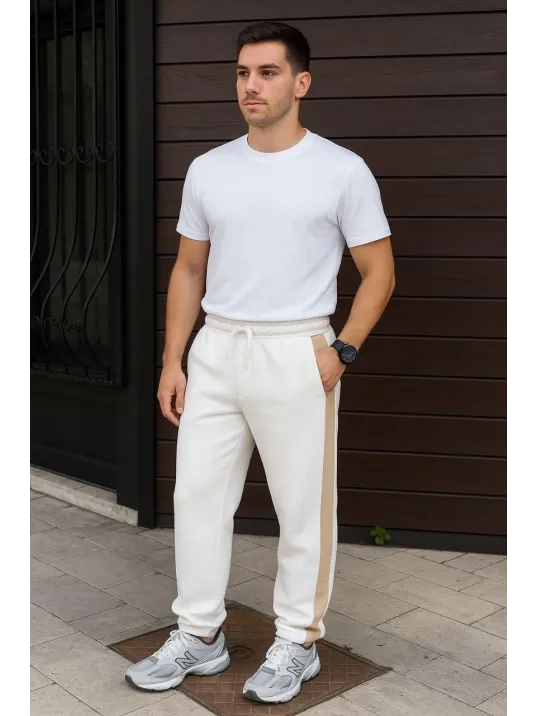 Erkek Üç İplik Kışlık Pamuklu Yandan Garneli Kalın Bej Şeritli Cepli Eşofman Altı - Beyaz Erkek Üç İplik Kışlık Pamuklu Yandan Garneli Kalın Bej Şeritli Cepli Eşofman Altı - Beyaz