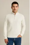 Erkek Yarım Fermuarlı Triko Kazak – Selanik Örgü, Dik Yaka, Pamuklu Dokuma, Regular Fit Uzun Kollu Kışlık Model - Beyaz