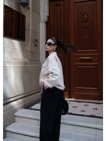 Fermuarlı Gömlek Yaka Bomber Ceket - Beyaz Fermuarlı Gömlek Yaka Bomber Ceket - Beyaz