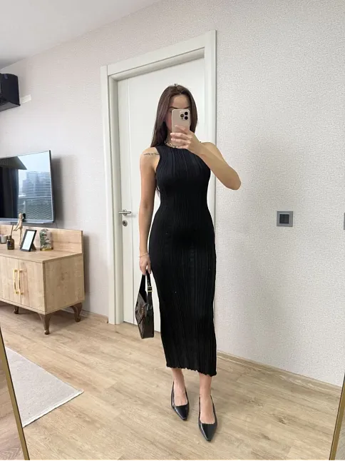 Fitilli Triko Elbise Kolsuz Sırtı Kapalı Maxi Uzun Boy - Siyah