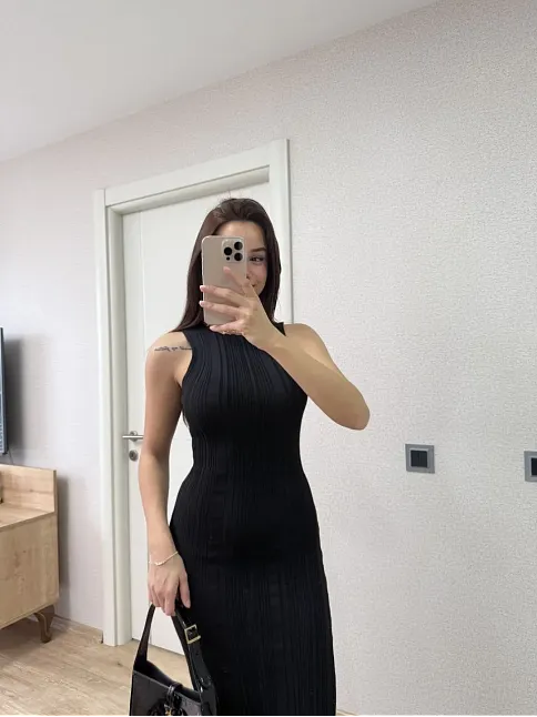 Fitilli Triko Elbise Kolsuz Sırtı Kapalı Maxi Uzun Boy - Siyah