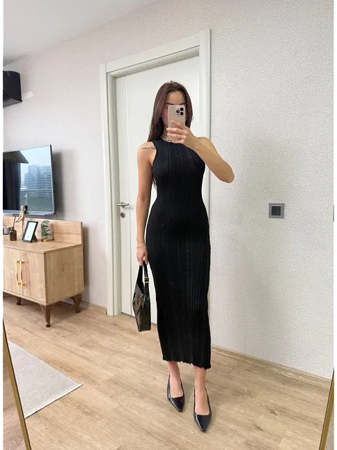 Fitilli Triko Elbise Kolsuz Sırtı Kapalı Maxi Uzun Boy - Siyah