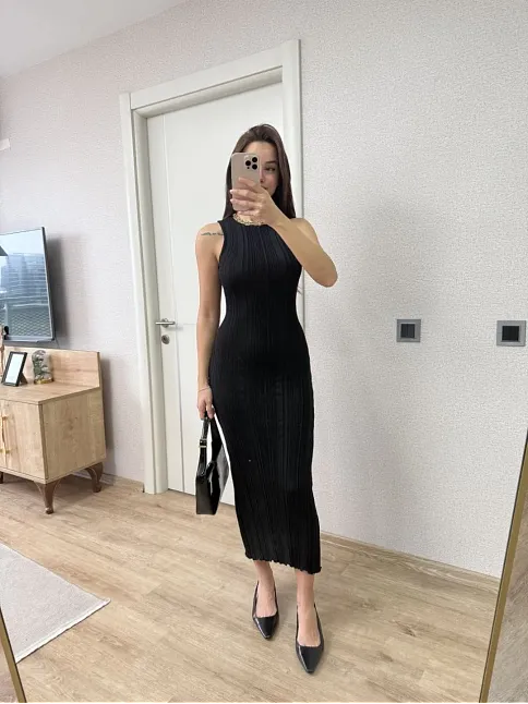 Fitilli Triko Elbise Kolsuz Sırtı Kapalı Maxi Uzun Boy - Siyah