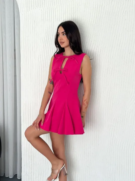 Göğüs Bağlamalı Kolsuz Mini Boy Elbise - Pembe