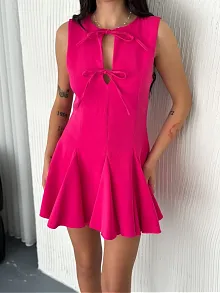 Göğüs Bağlamalı Kolsuz Mini Boy Elbise - Pembe