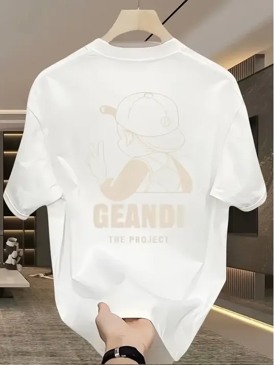 Geniş Kesim Pamuklu Tişört - "GANDHI The Project" Baskılı, Beyaz, Rahat Kesim, Kısa Kollu, Günlük Kıyafet, Her Gün Giyilebilecek Tişört- Beyaz Geniş Kesim Pamuklu Tişört - "GANDHI The Project" Baskılı, Beyaz, Rahat Kesim, Kısa Kollu, Günlük Kıyafet, Her Gün Giyilebilecek Tişört- Beyaz