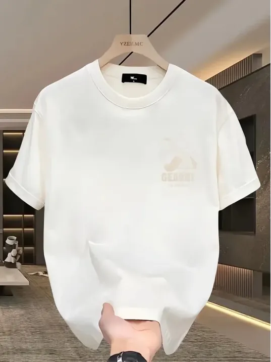 Geniş Kesim Pamuklu Tişört - "GANDHI The Project" Baskılı, Beyaz, Rahat Kesim, Kısa Kollu, Günlük Kıyafet, Her Gün Giyilebilecek Tişört- Beyaz