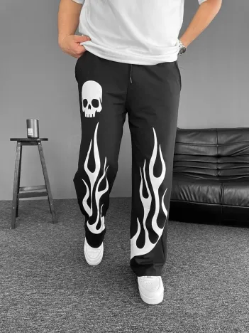 İki İplik Kumaş Baskılı Beli Lastikli Boru Paça Baggy Alt Esofman - Siyah İki İplik Kumaş Baskılı Beli Lastikli Boru Paça Baggy Alt Esofman - Siyah