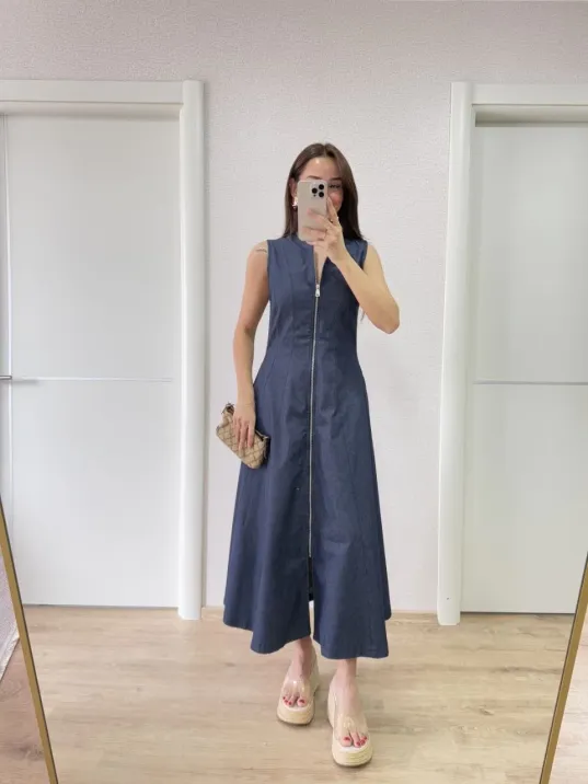 Jeans Kot Önü Tam Fermuarlı Kadın Uzun Elbise - Mavi Jeans Kot Önü Tam Fermuarlı Kadın Uzun Elbise - Mavi