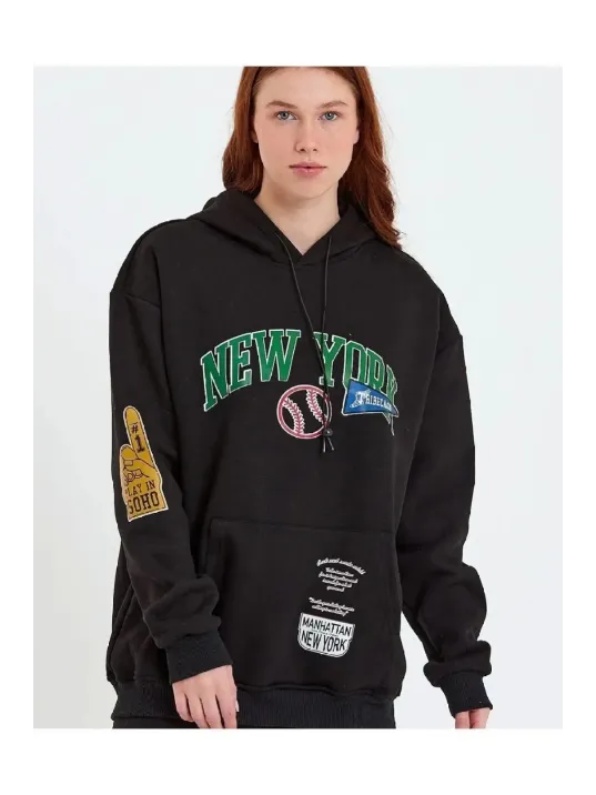 Kadın Baskılı Kapüşonlu Sweatshirt - Siyah Kadın Baskılı Kapüşonlu Sweatshirt - Siyah