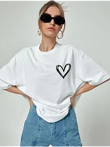 Kadın Bisiklet Yaka Baskılı Oversize T-shirt - Beyaz