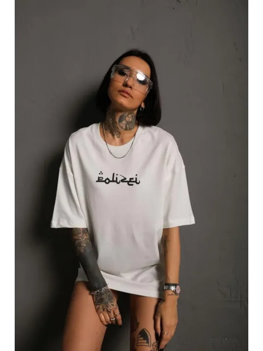Kadın Bisiklet Yakalı Sırt Baskılı Oversize T-Shirt - Beyaz