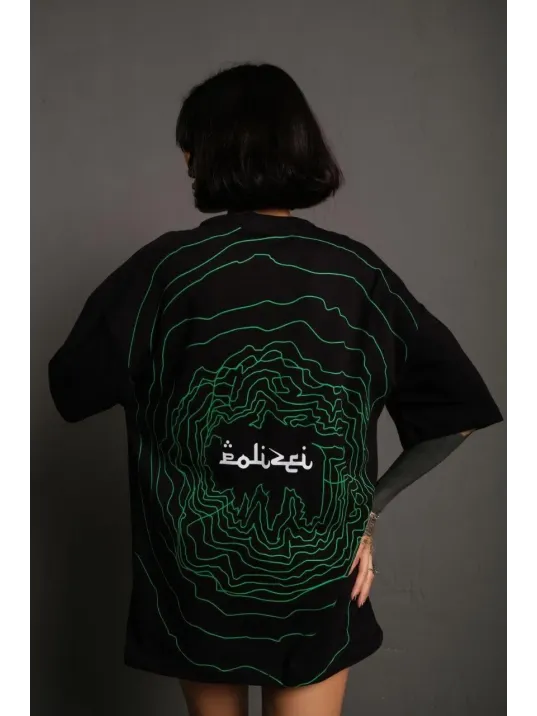 Kadın Bisiklet Yakalı Sırt Baskılı Oversize T-Shirt - Siyah Kadın Bisiklet Yakalı Sırt Baskılı Oversize T-Shirt - Siyah