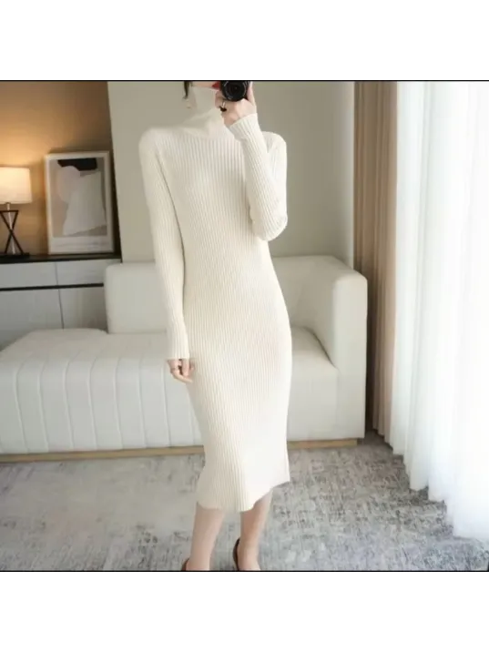 Kadın Boğazlı Uzun Fitilli Triko Dokuma Elbise - Beyaz