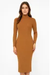 Kadın Boğazlı Triko Elbise – Uzun Fitilli Esnek Dokuma, Tam Kalıp, Kışlık & Baharlık Şık Rahat Stil, 130 Cm Midi Boy Elbise - Kahverengi