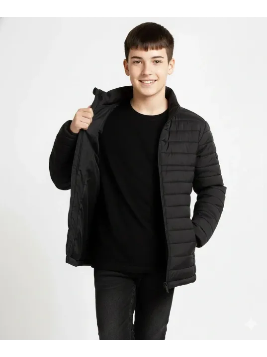 Erkek Çocuk Şişme Mont Hafif Ve Sıcak Tutucu Kışlık Fermuarlı Su İtici Rahat Günlük Mont Kapüşonuz Modern Tasarım - Siyah Erkek Çocuk Şişme Mont Hafif Ve Sıcak Tutucu Kışlık Fermuarlı Su İtici Rahat Günlük Mont Kapüşonuz Modern Tasarım - Siyah