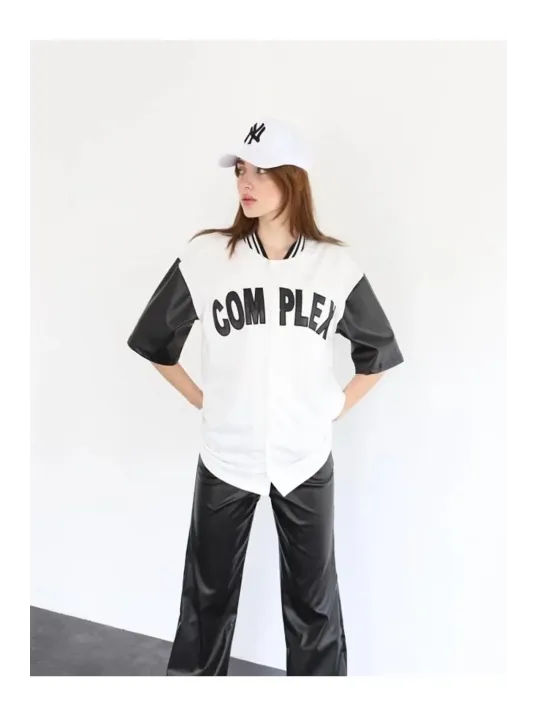 Kadın Complex Kolları Deri Kolej Oversize T-shirt - Beyaz