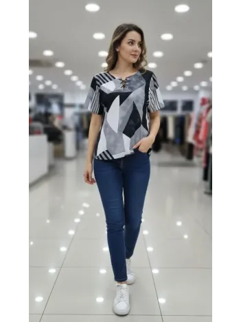 Kadın Desenli Püsküllü Viskon Bluz Bebe Yaka Kısa Kollu Big Size Rahat Kesim - Desenli