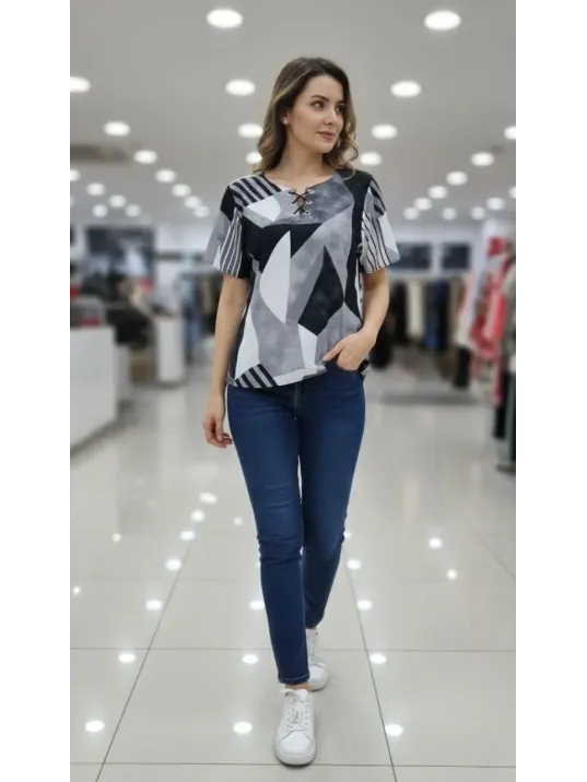 Kadın Desenli Püsküllü Viskon Bluz Bebe Yaka Kısa Kollu Big Size Rahat Kesim - Desenli