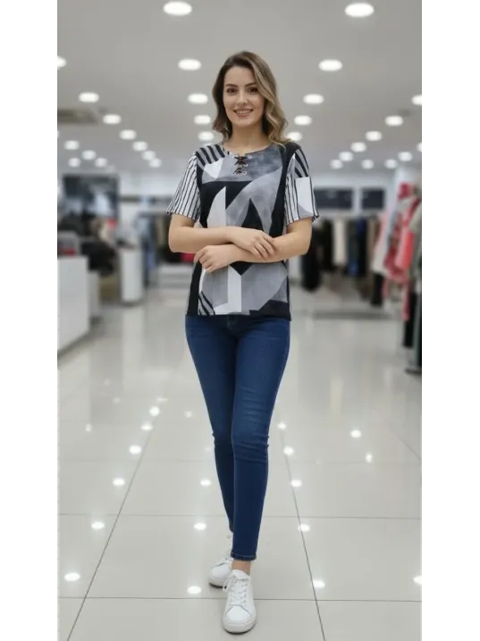 Kadın Desenli Püsküllü Viskon Bluz Bebe Yaka Kısa Kollu Big Size Rahat Kesim - Desenli