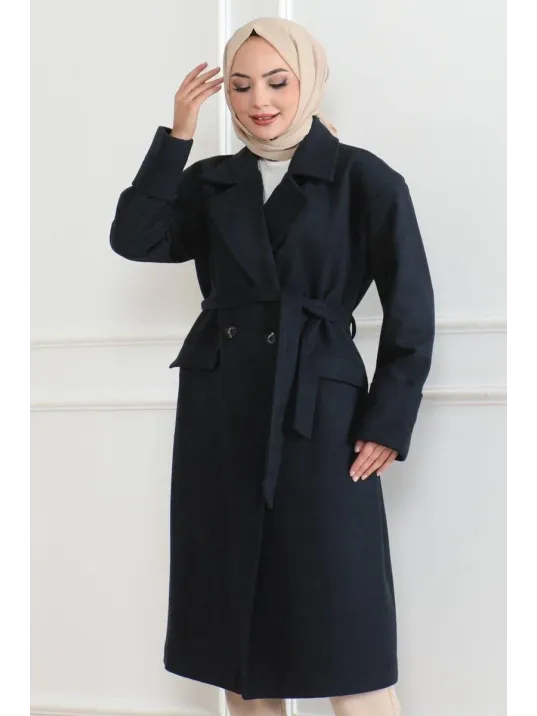 Kadın Kaşe Kaban – Uzun Boy Kruvaze Yaka Kuşaklı Tesettür Kaşe Kışlık Kaban, Astarlı Şık Yünlü Dokuma Oversize Rahat Kalıp Cepli Düğmeli Modern Kap Modeli - Lacivert