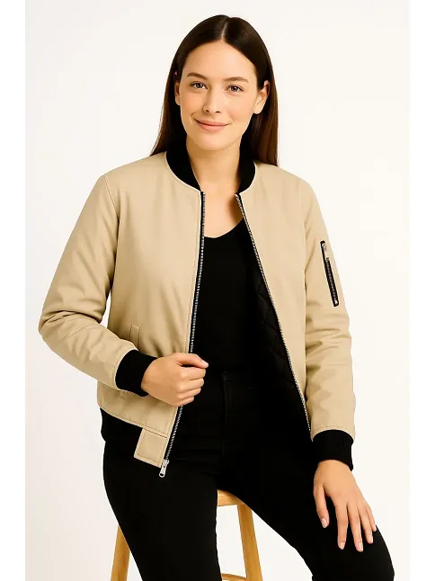 Kadın Bomber Mont Ceket – Fermuarlı, Kapitone İçi Astarlı, Su İtici Kumaş, Regular Fit, Yandan Cepli, Günlük Bahar & Kış Şık Rahat Stil - Bej