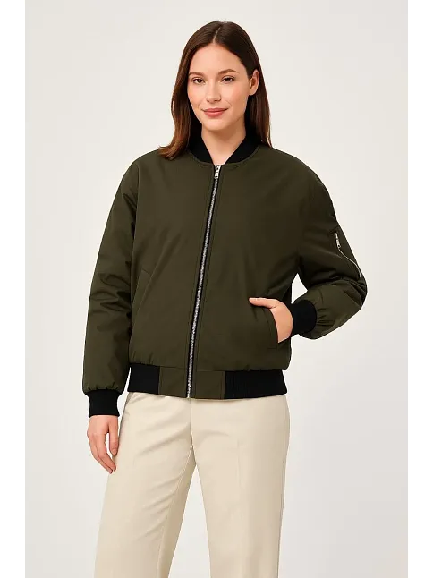 Kadın Bomber Mont Ceket – Fermuarlı, Kapitone İçi Astarlı, Su İtici Kumaş, Regular Fit, Yandan Cepli, Günlük Bahar & Kış Şık Rahat Stil - Haki